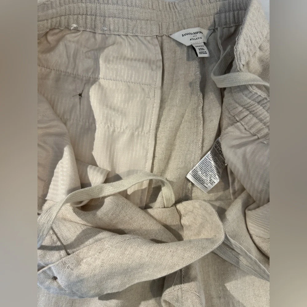 Banana Republic Light Tan Linen Blend Chinos 34 x 32